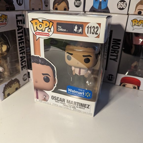 Funko Pop! Oscar Martinez Walmart Television The Office 1132 - Picture 1 of 3